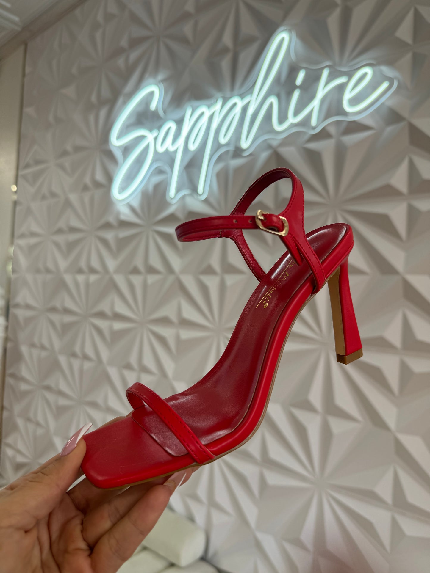 Regina Heel✨