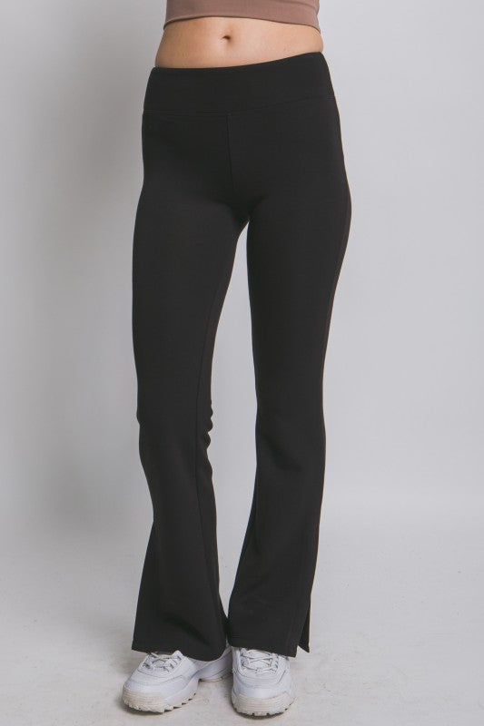 Flare Leggings 🖤 (Pants only!)