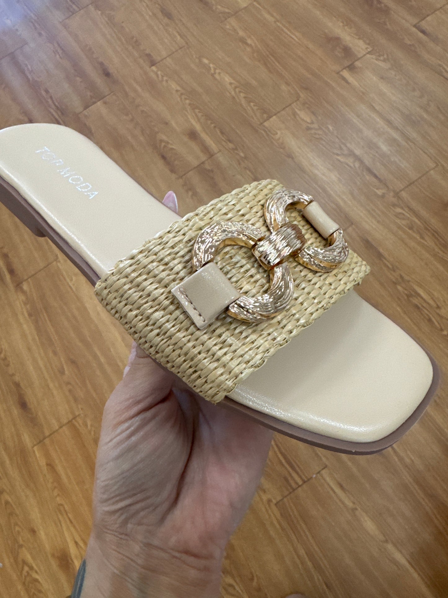 Arlette Sandal with Gold detail