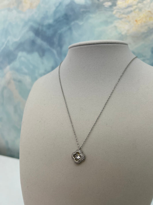 CL silver small diamond necklace