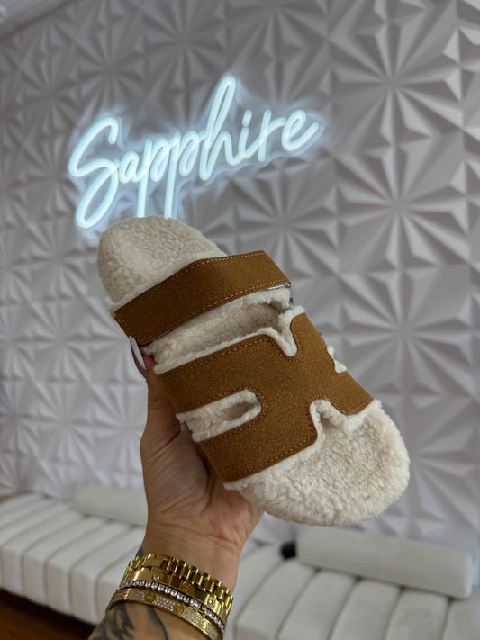 Alicia Sherpa slide✨