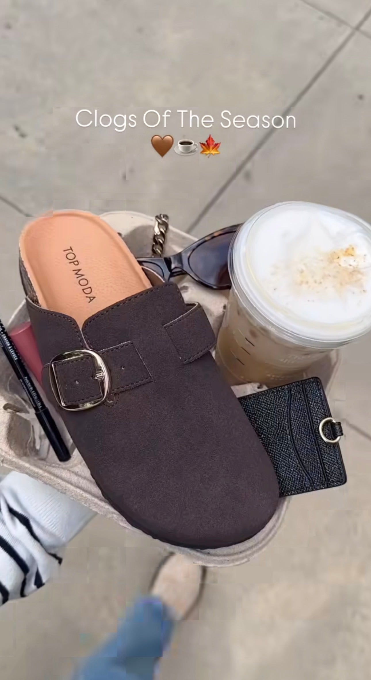 ANNIE CLOG(CHOCOLATE BROWN) TOP SELLER💎