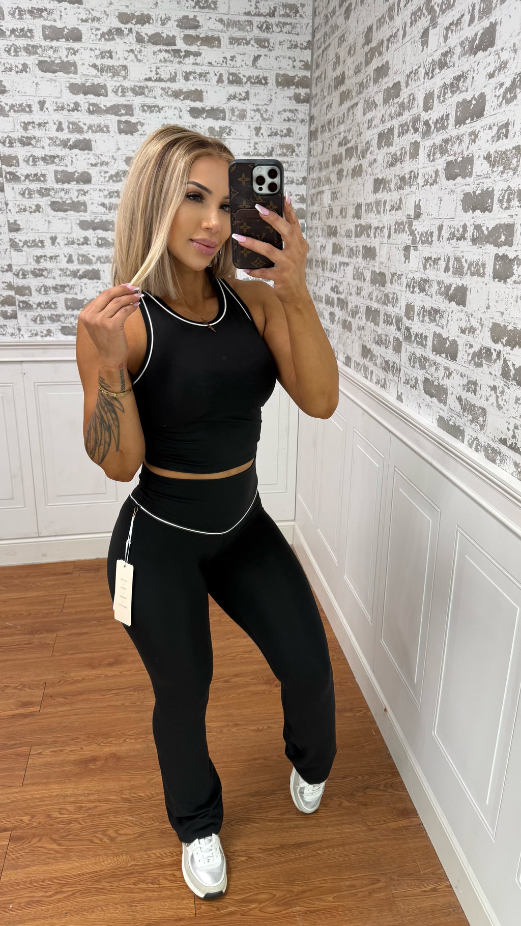 Black Toned & Sexy Top✨