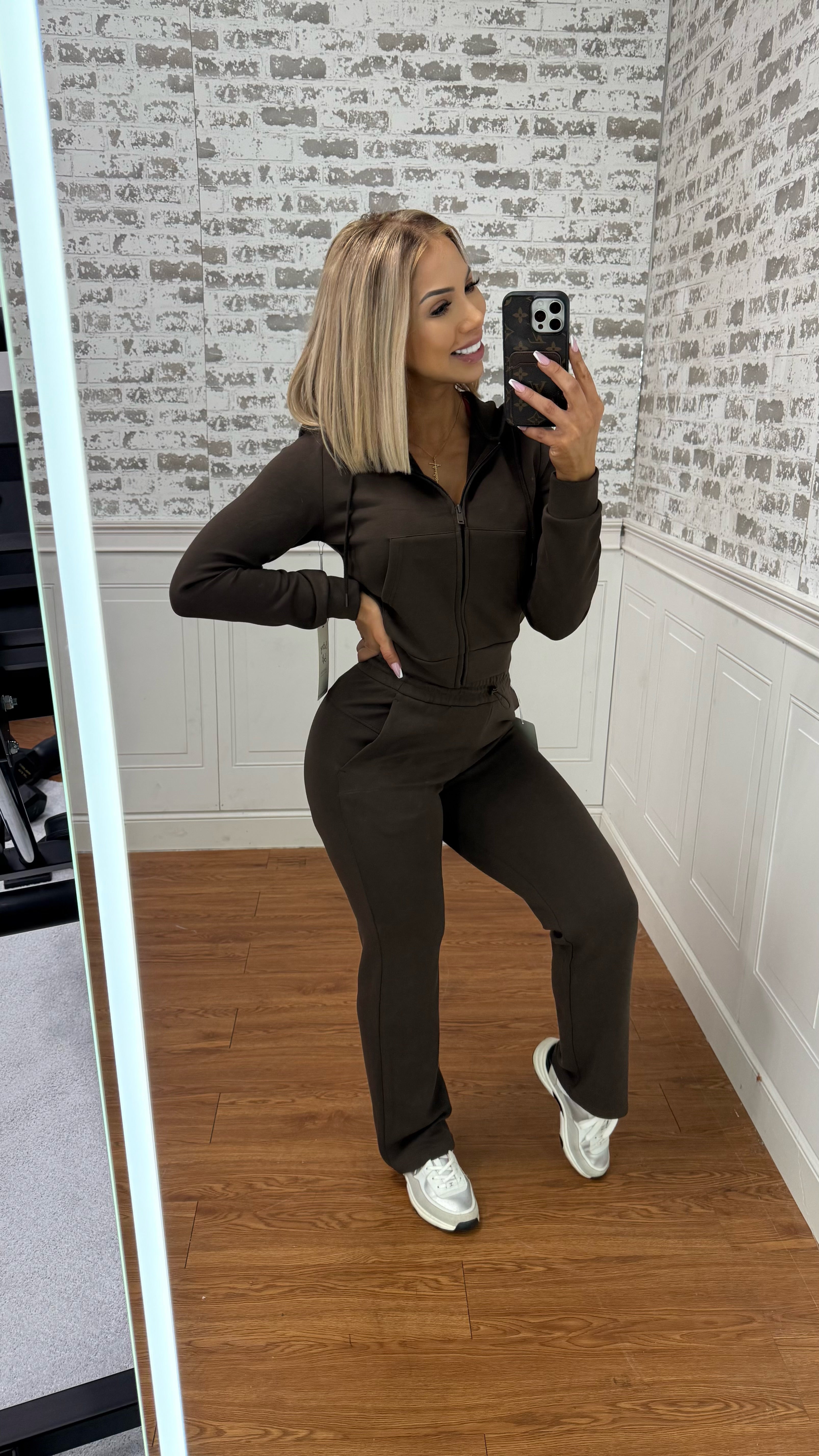 Brown Zip Up Hoodie✨