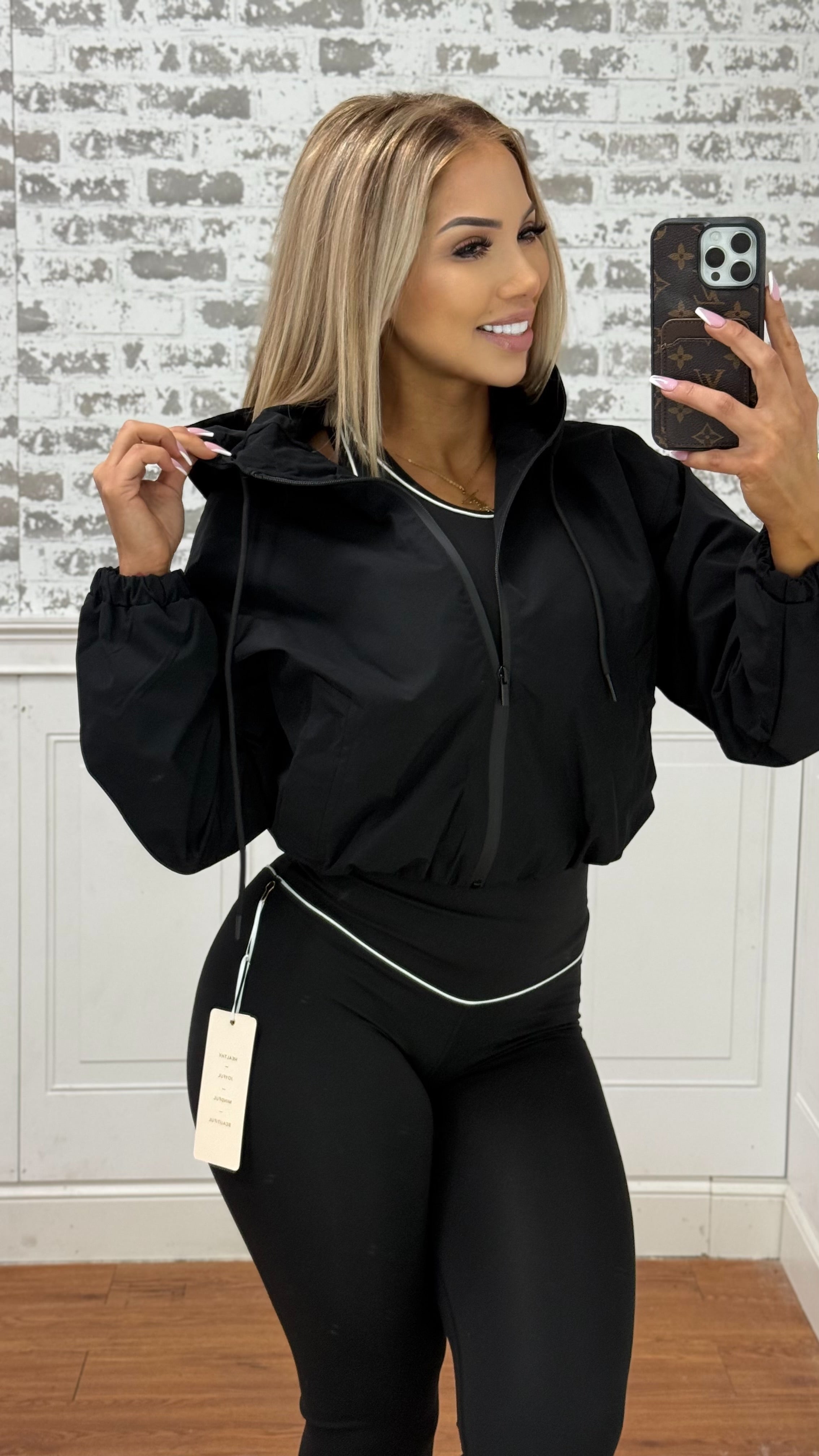 Black Windbreaker Jacket✨