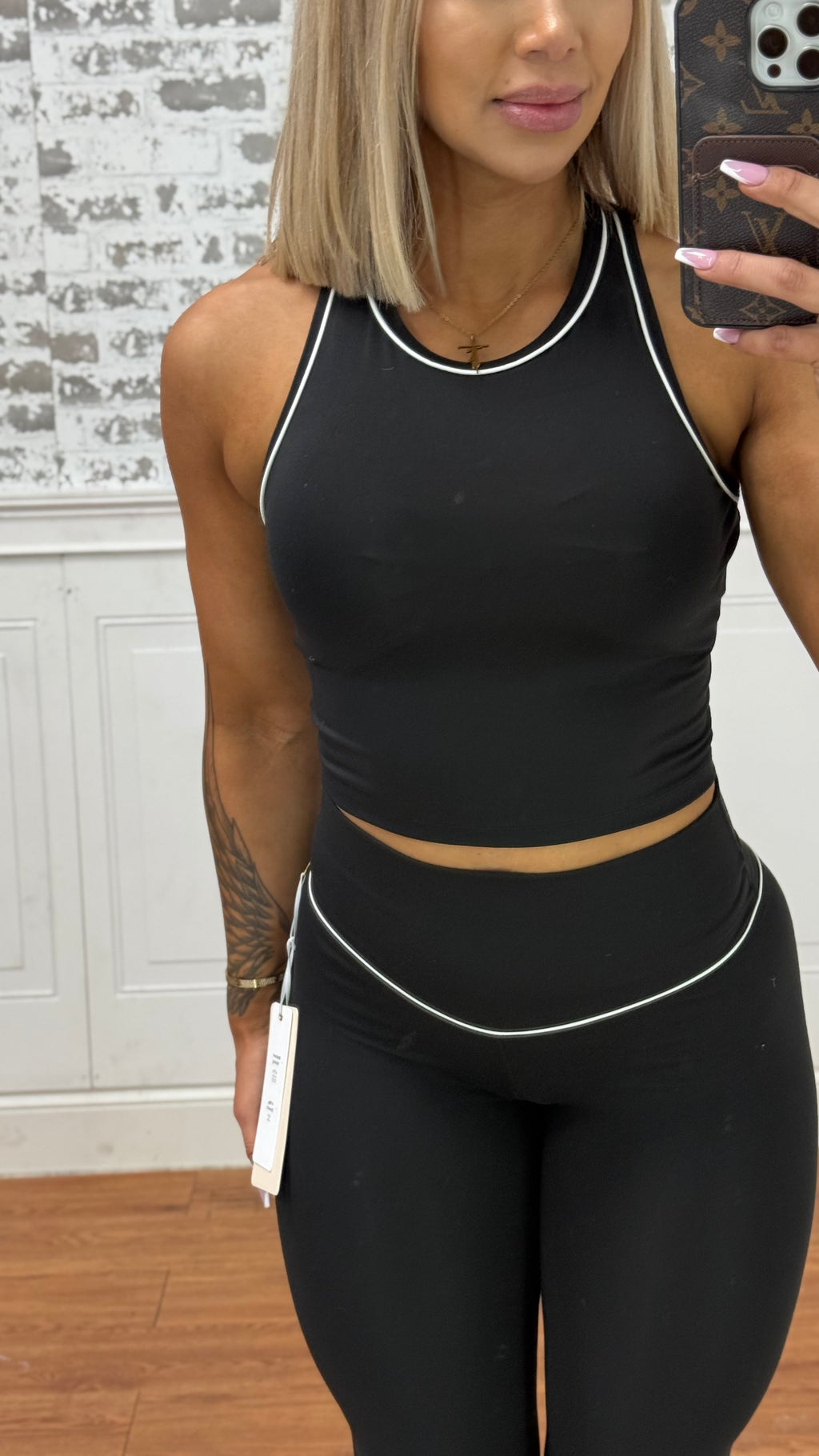 Black Toned & Sexy Top✨