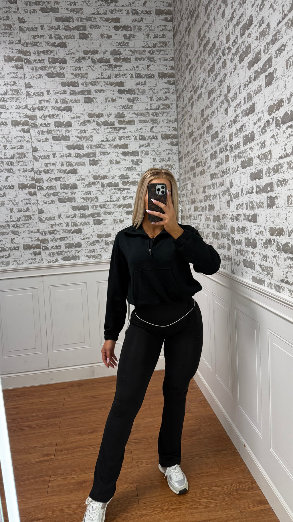 Black Half Zip w/Snatched Waist✨